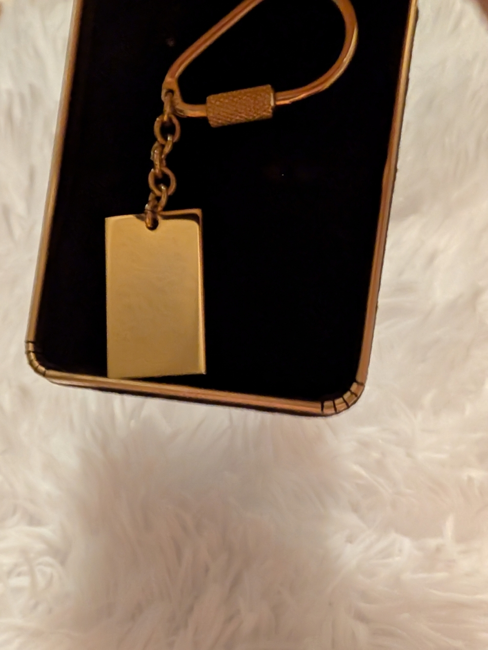 Christian Dior Keychain Gold Tone VGUC - Picture 5 of 8
